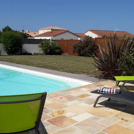 Les Epinettes By Interhome Apartmán *