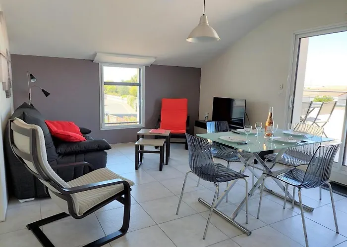 Les Epinettes By Interhome Saint-Gilles-Croix-de-Vie